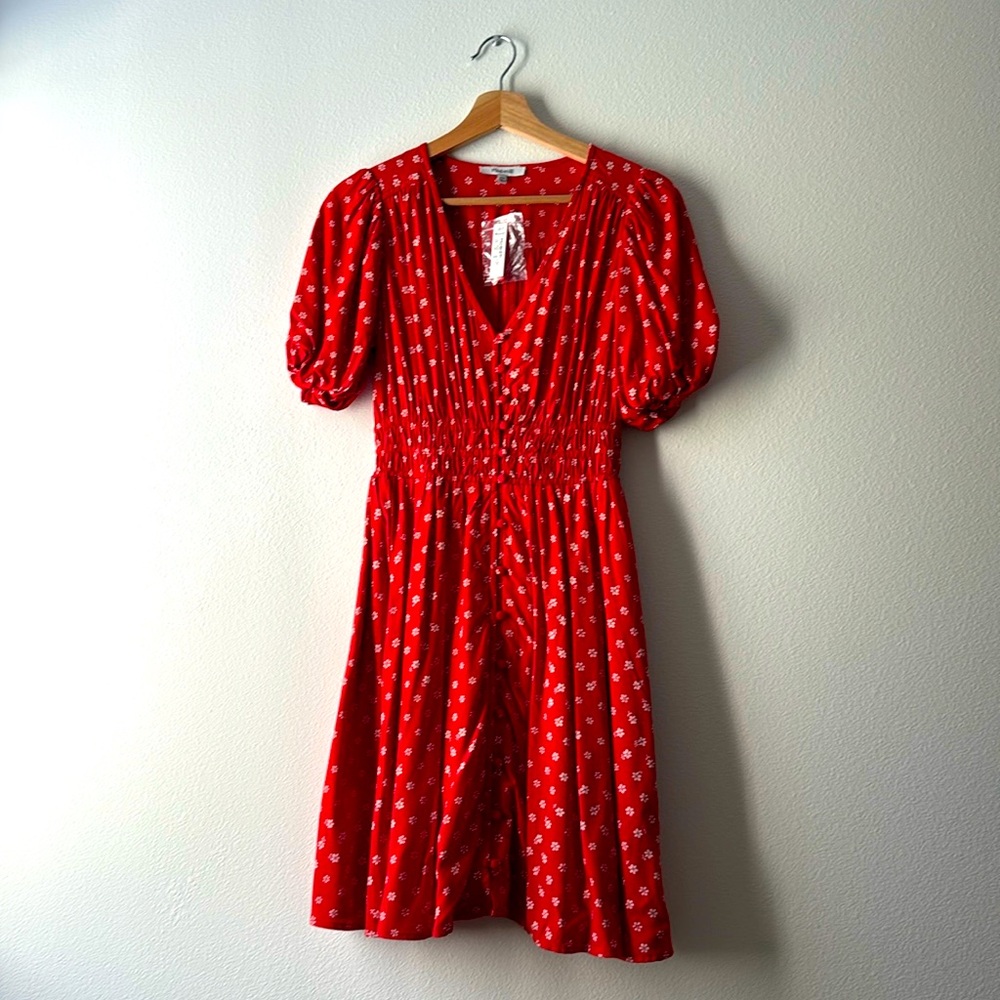 ❤️ Brand new with tags! Never worn.
Originally $118